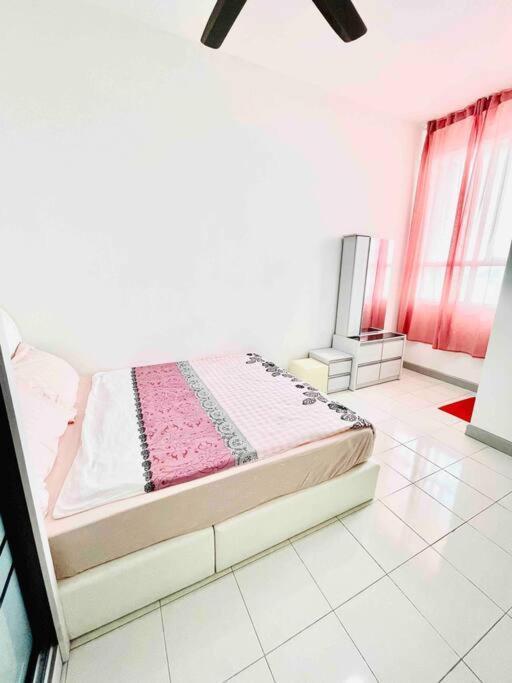 Kt City Homestay With 4 Bedrooms And Pool Kuala Terengganu Ngoại thất bức ảnh