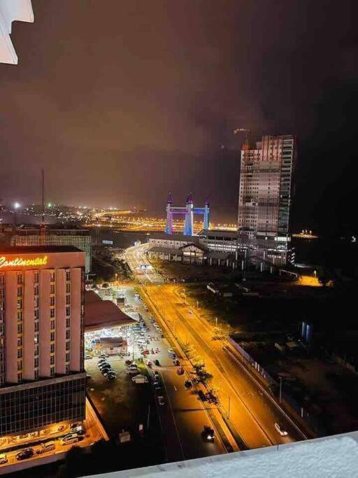 Kt City Homestay With 4 Bedrooms And Pool Kuala Terengganu Ngoại thất bức ảnh